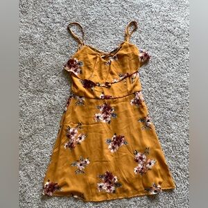 Women’s mini yellow floral dress | Size L | THREE PINK HEARTS